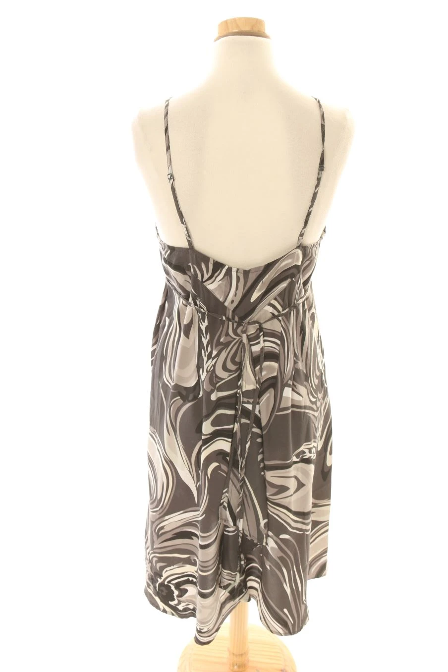 Vero Moda Taille M. Robe Casual 2 Vero Moda Taille M. Robe Casual – Image 2