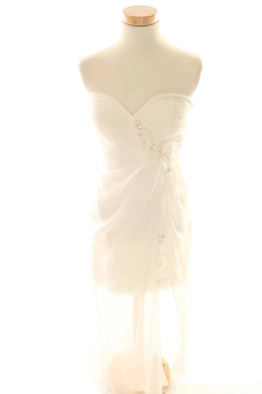 MAGIC BRIDE Taille 38. Robe 1 MAGIC BRIDE Taille 38. Robe