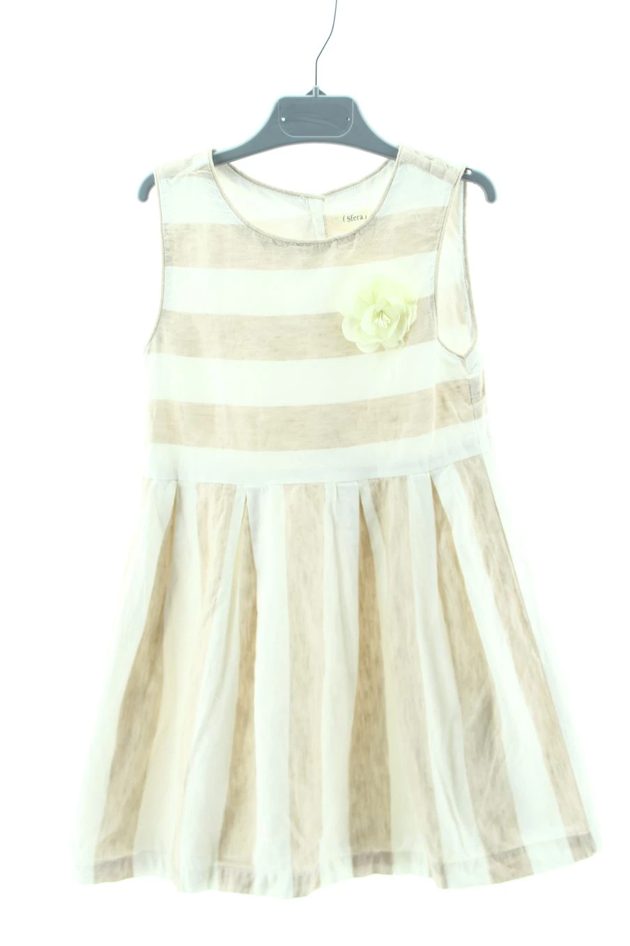Sfera Taille 5 Ans. Robe 1 Sfera Taille 5 Ans. Robe