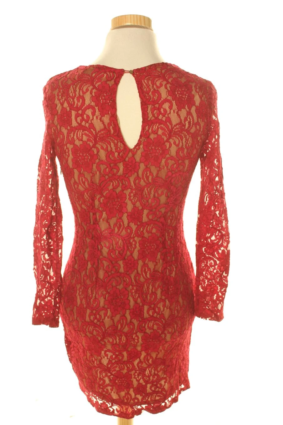 Daphnea Taille M. Robe 2 Daphnea Taille M. Robe – Image 2