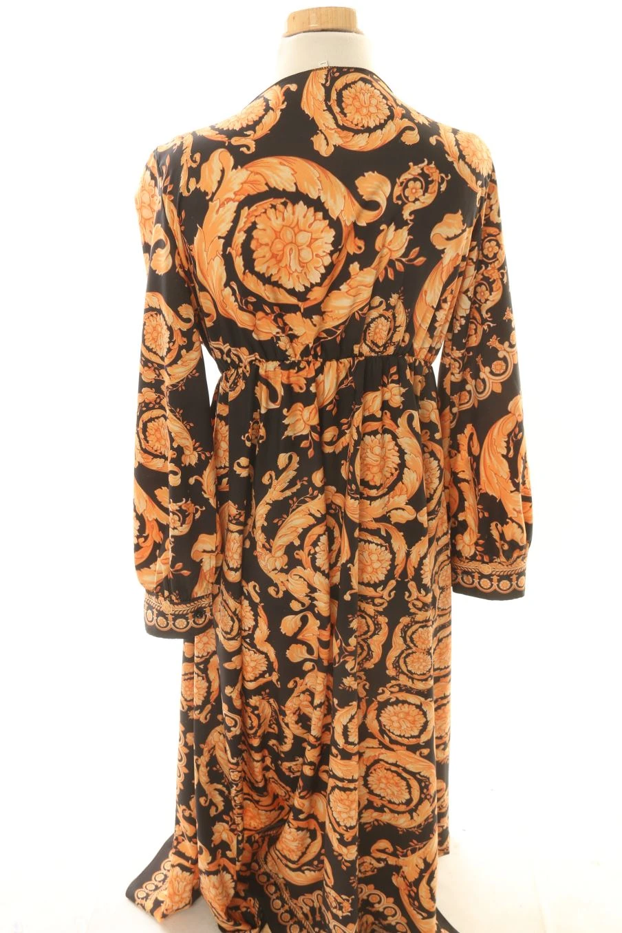 PERCENTIL Taille S. Robe Casual 2 PERCENTIL Taille S. Robe Casual – Image 2