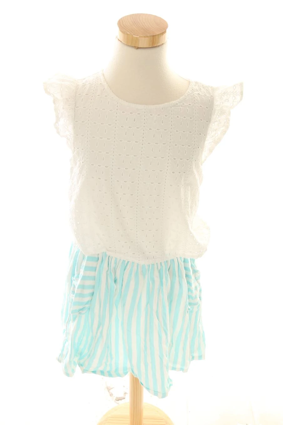 Freestyle Taille 13 Ans. Robe 1 Freestyle Taille 13 Ans. Robe