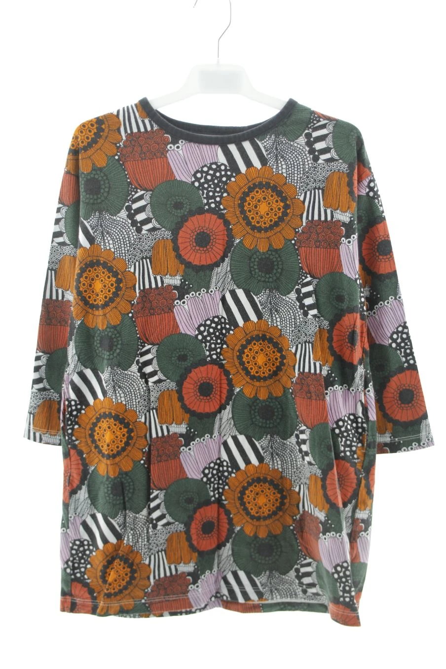 Uniqlo Taille 7 Ans. Robe Casual 1 Uniqlo Taille 7 Ans. Robe Casual