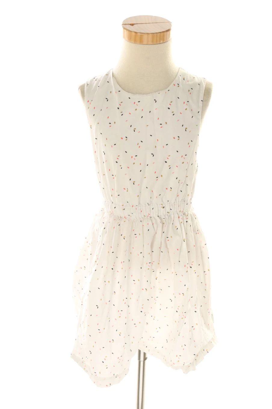 PERCENTIL Taille 4 Ans. Robe 1 PERCENTIL Taille 4 Ans. Robe