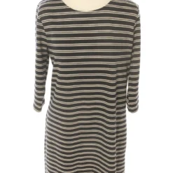 Only Taille M. Robe Casual