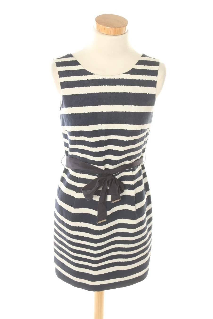 Yera Taille 40. Robe 1 Yera Taille 40. Robe