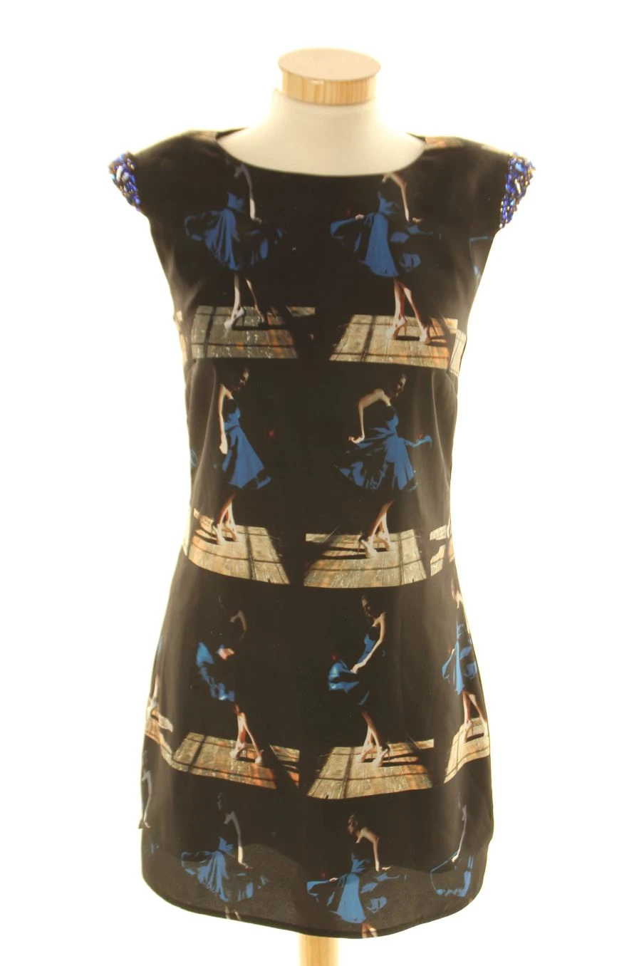 Ted Baker Taille S. Robe 1 Ted Baker Taille S. Robe