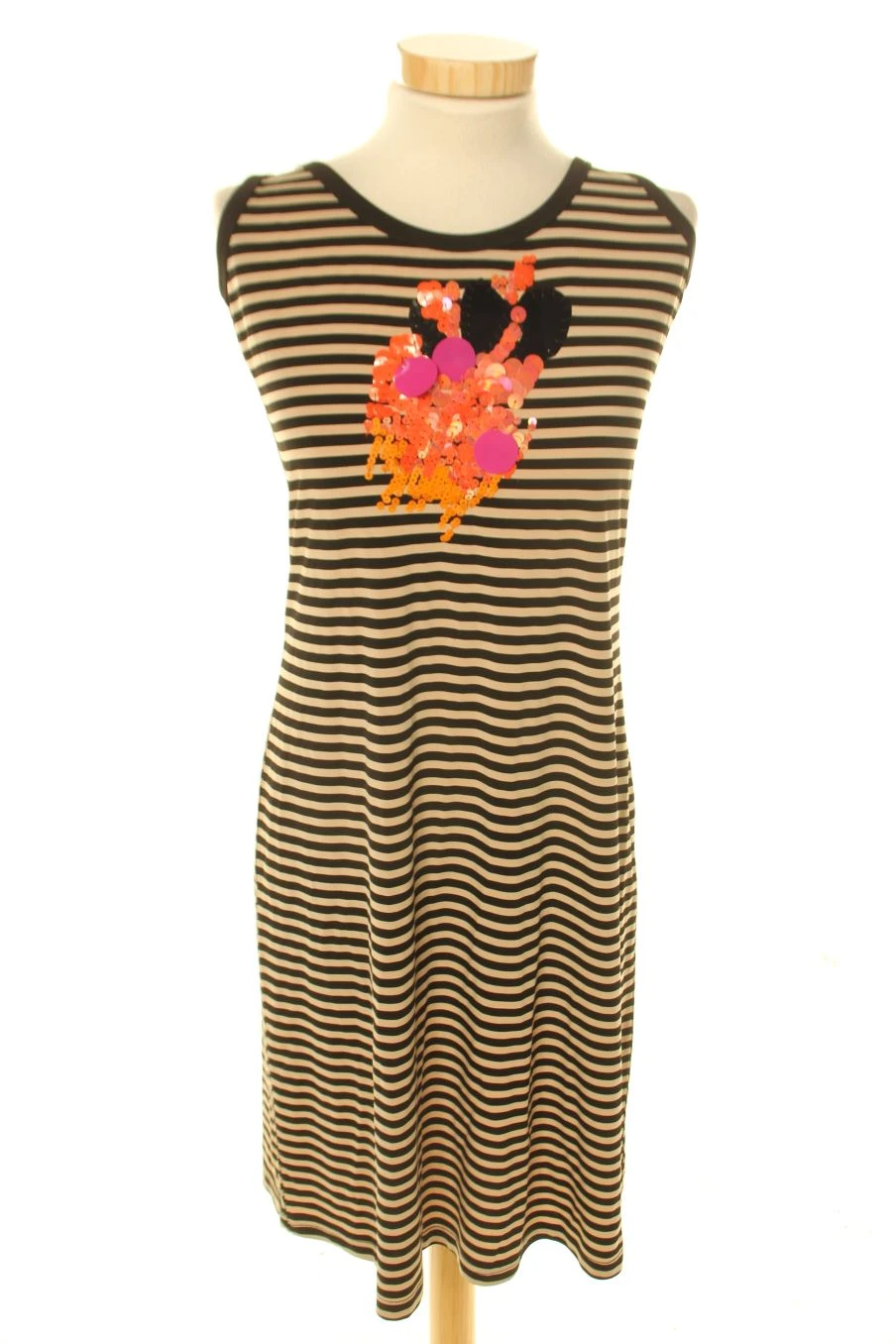 Ananke Taille 40. Robe Casual 1 Ananke Taille 40. Robe Casual