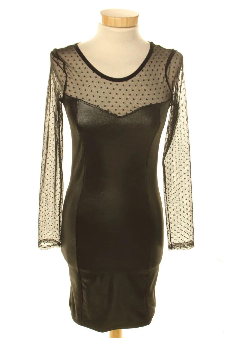 MIM Taille S. Robe 1 MIM Taille S. Robe