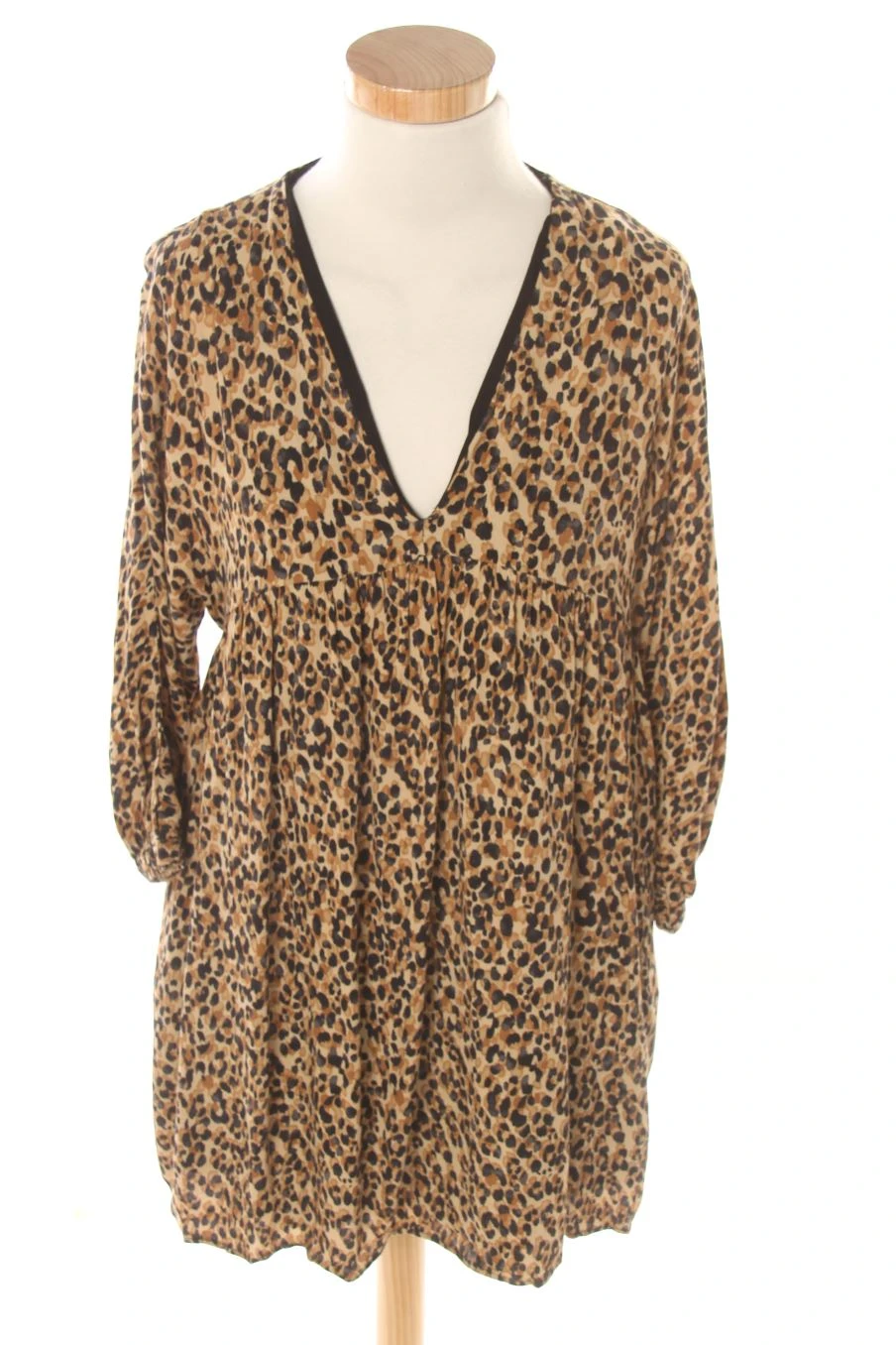 Trafaluc Taille M. Robe Casual 1 Trafaluc Taille M. Robe Casual