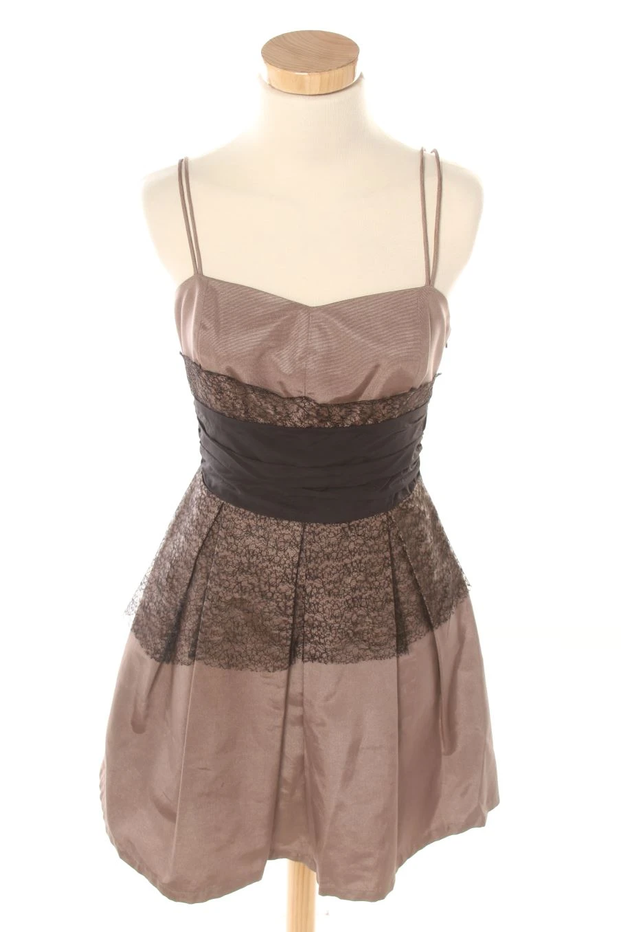 Adolfo Dominguez Taille 36. Robe 1 Adolfo Dominguez Taille 36. Robe