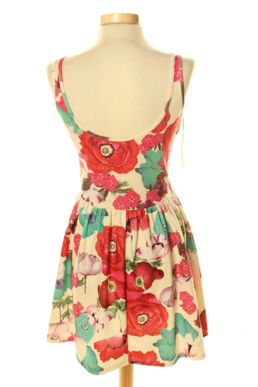 Trafaluc Taille S. Robe Casual 2 Trafaluc Taille S. Robe Casual – Image 2