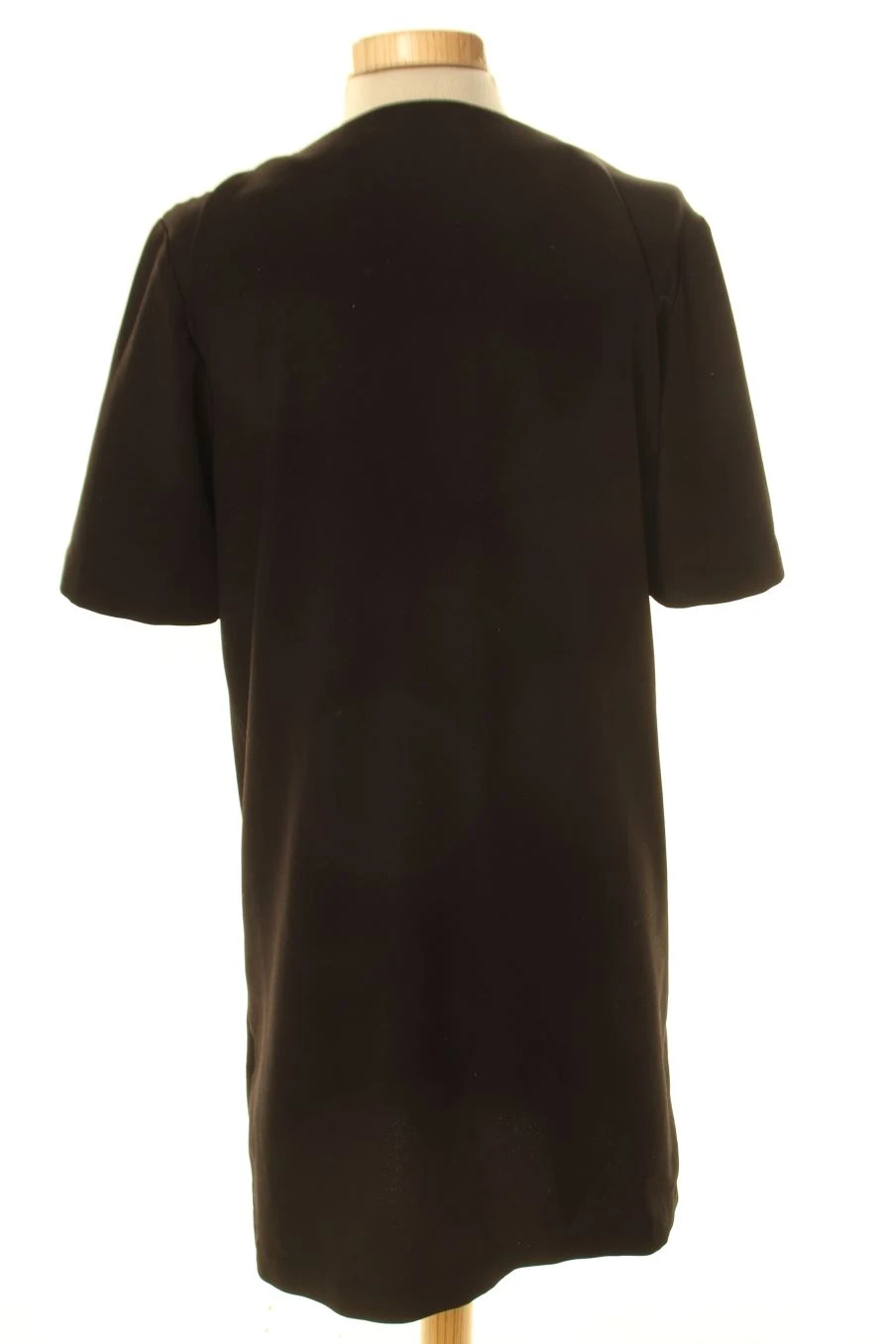 Galeries Lafayette Taille 38. Robe Casual 2 Galeries Lafayette Taille 38. Robe Casual – Image 2