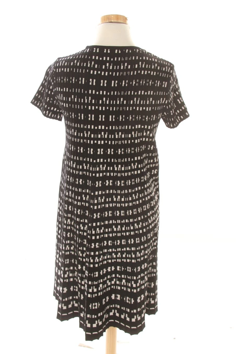 MaxMara Taille S. Robe Casual 2 MaxMara Taille S. Robe Casual – Image 2