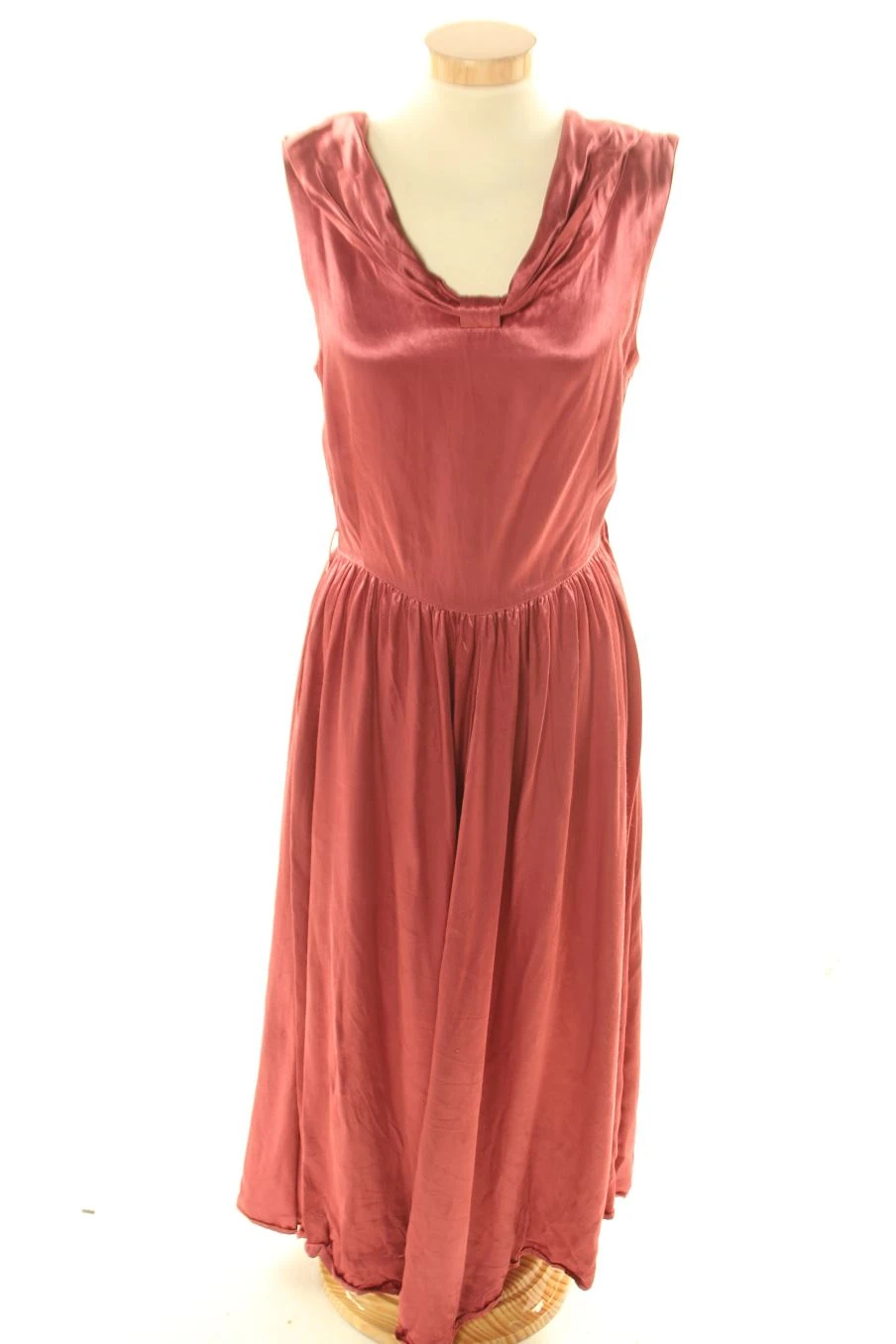 She Taille 38. Robe 1 She Taille 38. Robe