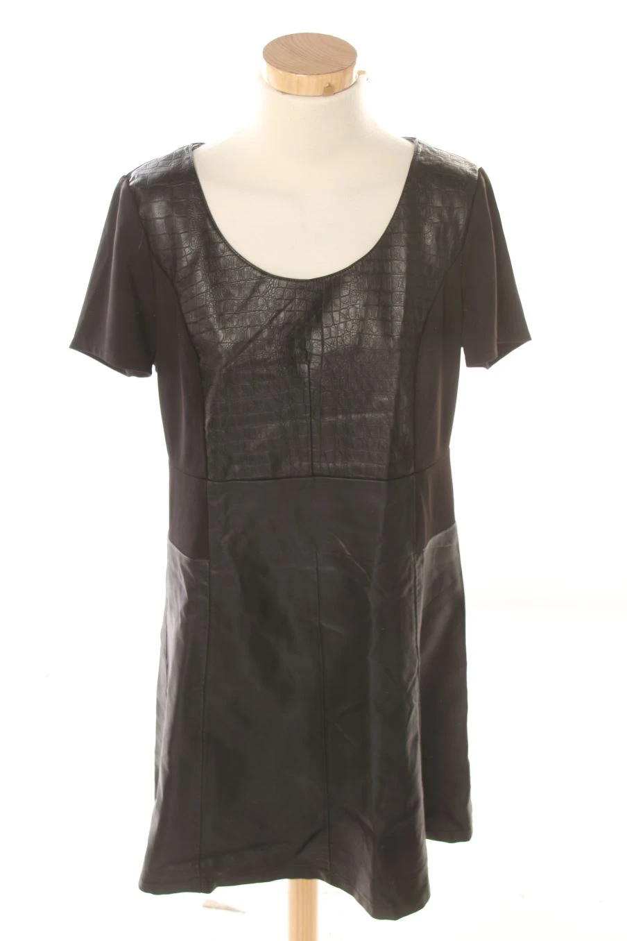 Roberto Bassi Taille 44. Robe Casual 1 Roberto Bassi Taille 44. Robe Casual