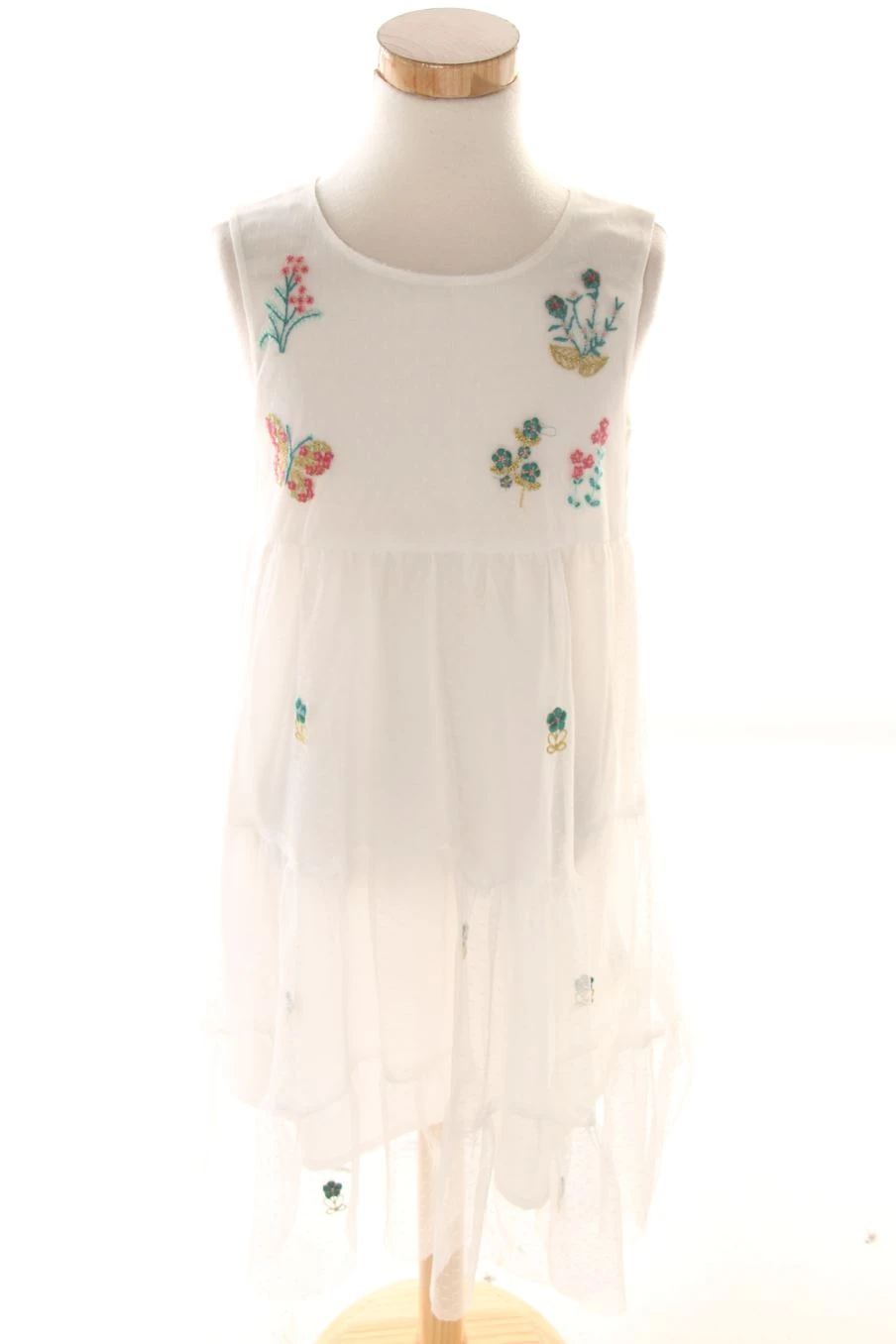 Sfera Taille 11 Ans. Robe 1 Sfera Taille 11 Ans. Robe