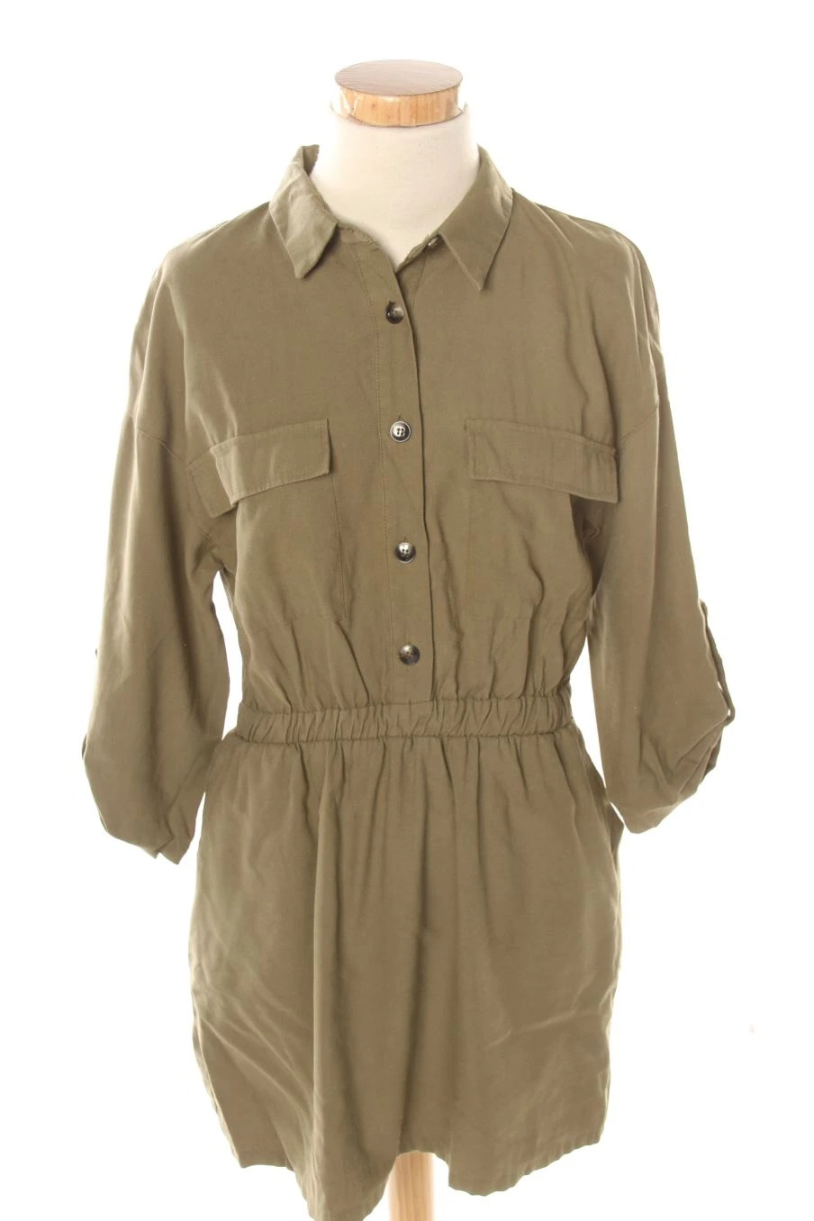 Pull & Bear Taille L. Robe Casual 1 Pull & Bear Taille L. Robe Casual