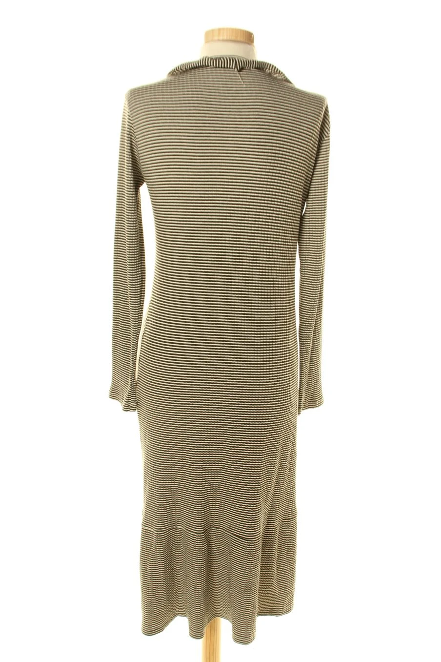 Dolores Promesas Taille M. Robe Casual 2 Dolores Promesas Taille M. Robe Casual – Image 2