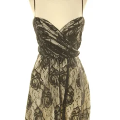 Veneno En La Piel Taille 38. Robe