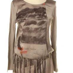 Miss Captain Taille S. Robe Casual