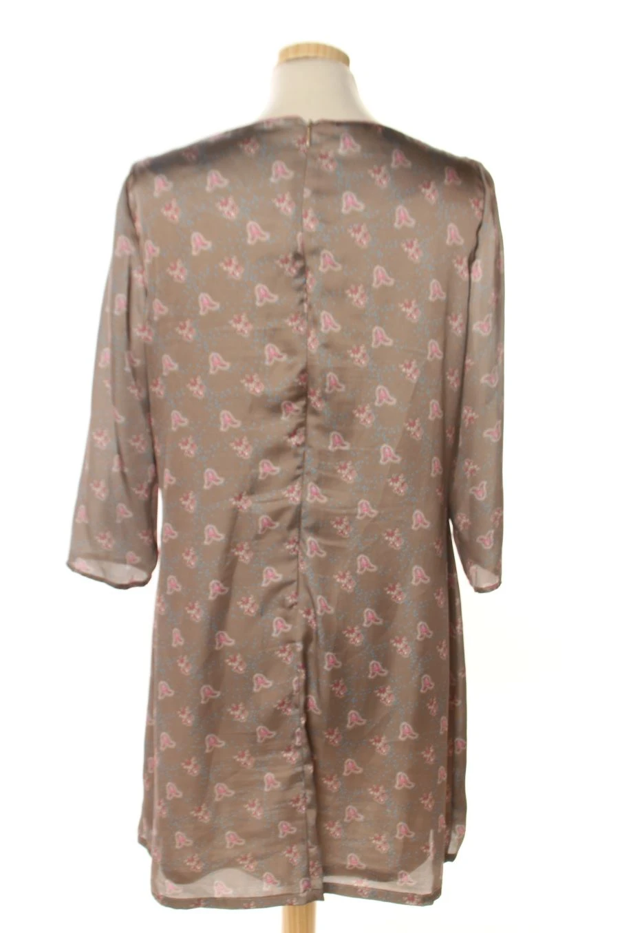 Poéte Taille M. Robe Casual 2 Poéte Taille M. Robe Casual – Image 2