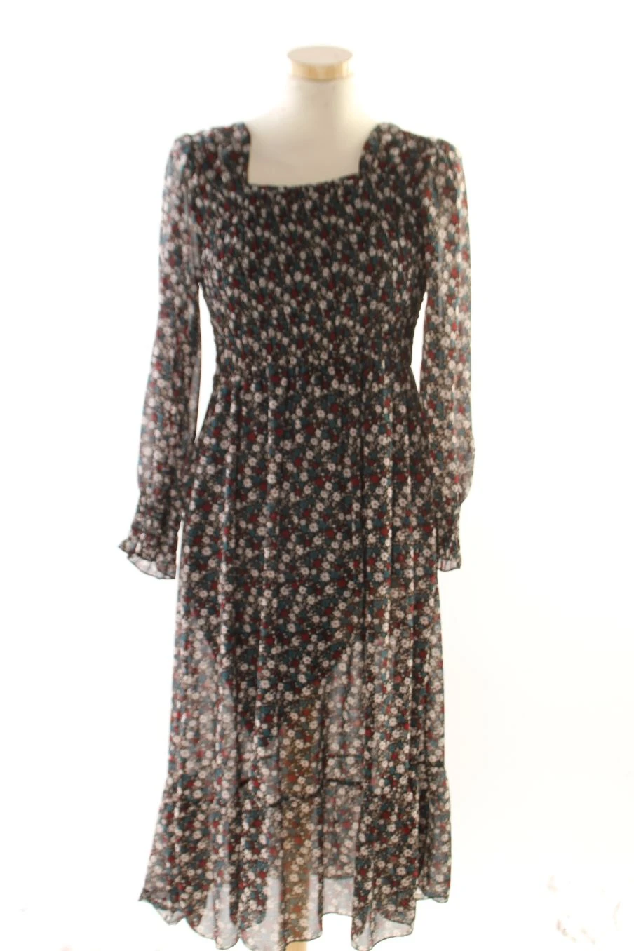 New Collection Taille S. Robe Casual 1 New Collection Taille S. Robe Casual
