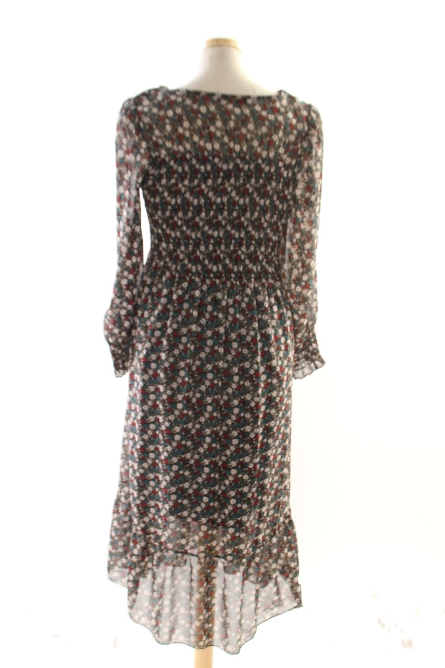 New Collection Taille S. Robe Casual 2 New Collection Taille S. Robe Casual – Image 2