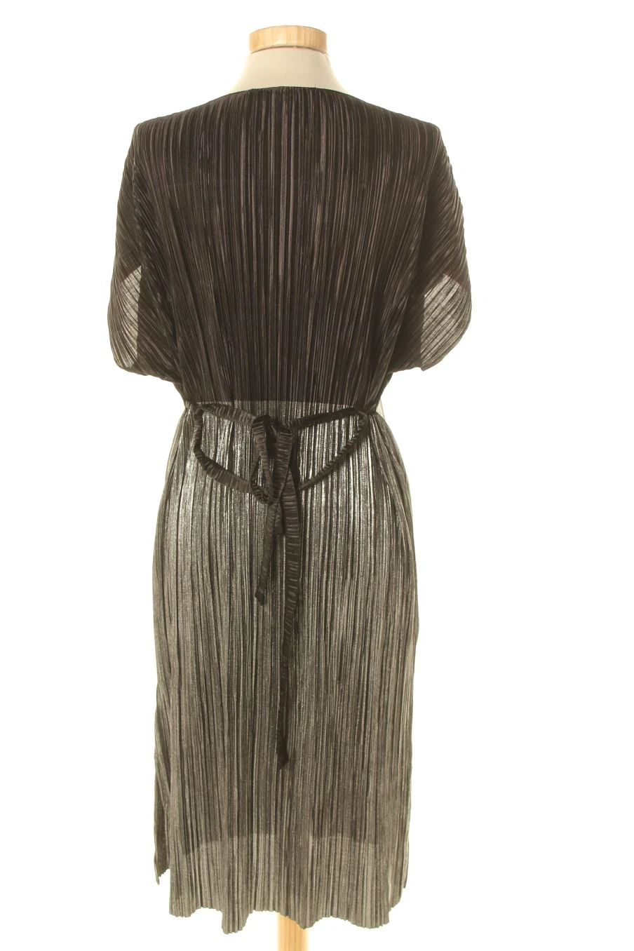 George Taille 36. Robe 2 George Taille 36. Robe – Image 2