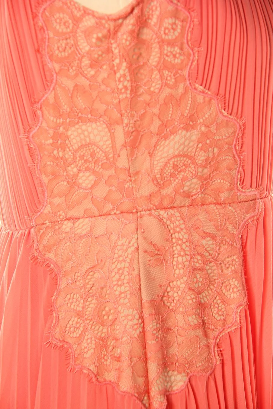 BCBGMAXAZRIA Taille 38. Robe 3 BCBGMAXAZRIA Taille 38. Robe – Image 3