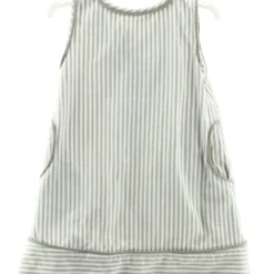 Chateau De Salle Taille 3 Ans. Robe