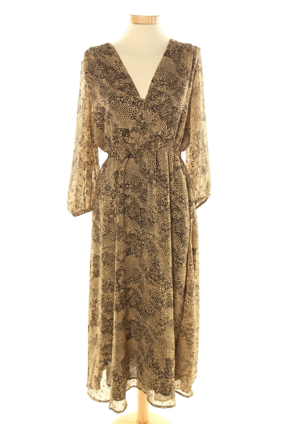 Reserved Taille 36. Robe Casual 1 Reserved Taille 36. Robe Casual