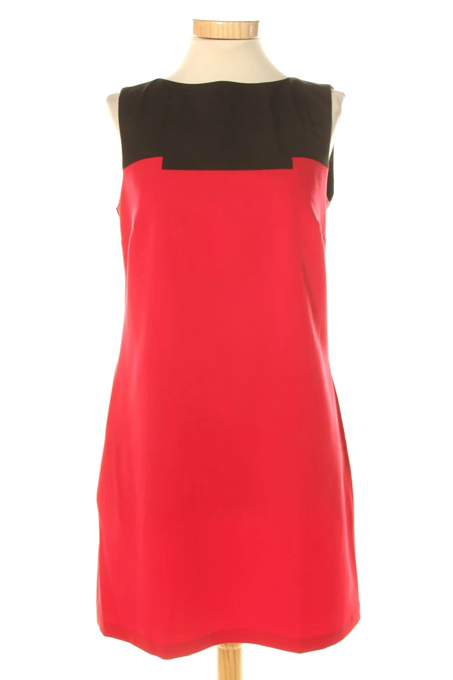 Nife Taille 38. Robe 1 Nife Taille 38. Robe