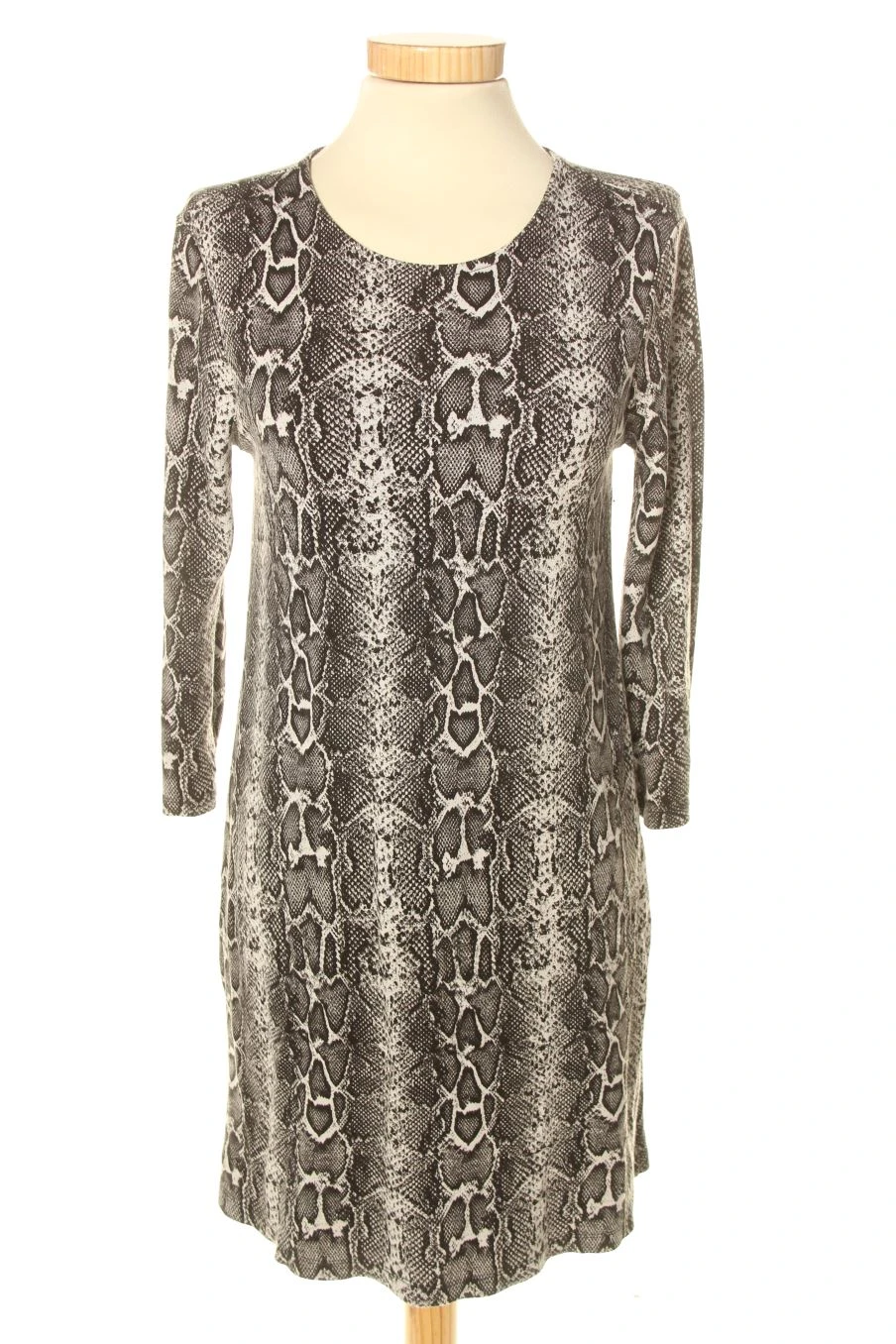 Stradivarius Taille M. Robe Casual 1 Stradivarius Taille M. Robe Casual