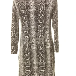 Stradivarius Taille M. Robe Casual 3 Stradivarius Taille M. Robe Casual -Veloutelle Soldes Boutique 15488469 20478005 thickbox