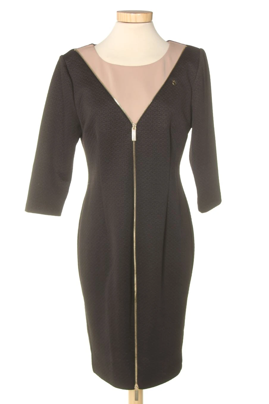 Rinascimento Taille L. Robe Casual 1 Rinascimento Taille L. Robe Casual