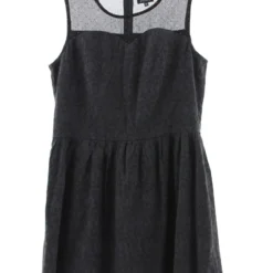 Atelier 61 Taille 14 Ans. Robe