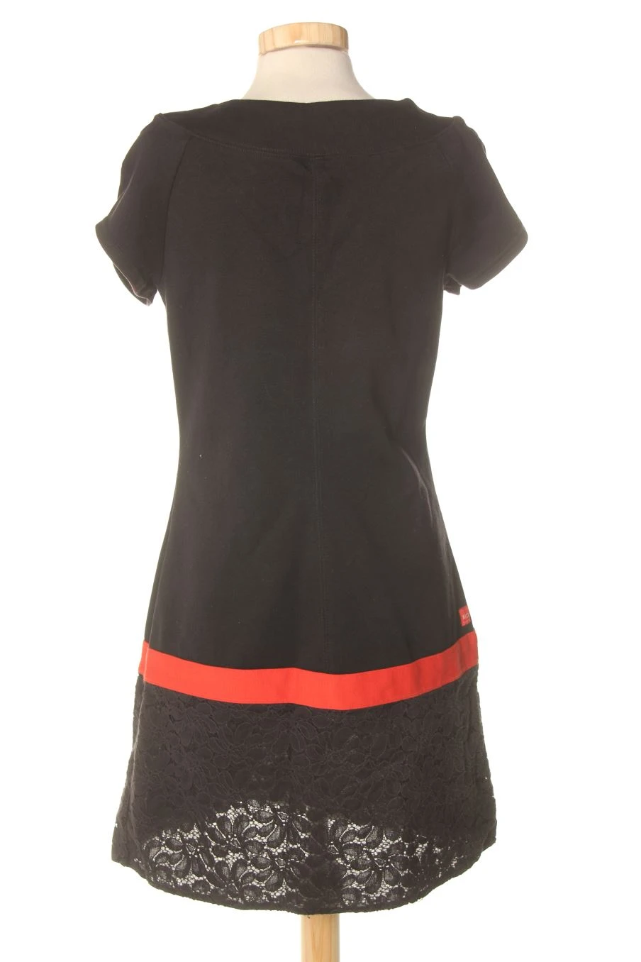 Miss Captain Taille 38. Robe Casual 2 Miss Captain Taille 38. Robe Casual – Image 2