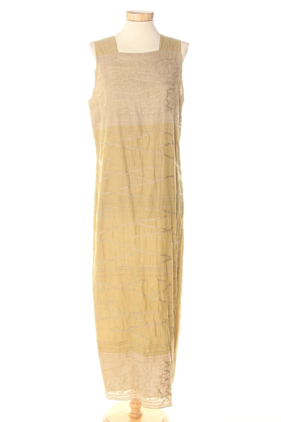 Nitya Taille 42. Robe Casual 1 Nitya Taille 42. Robe Casual