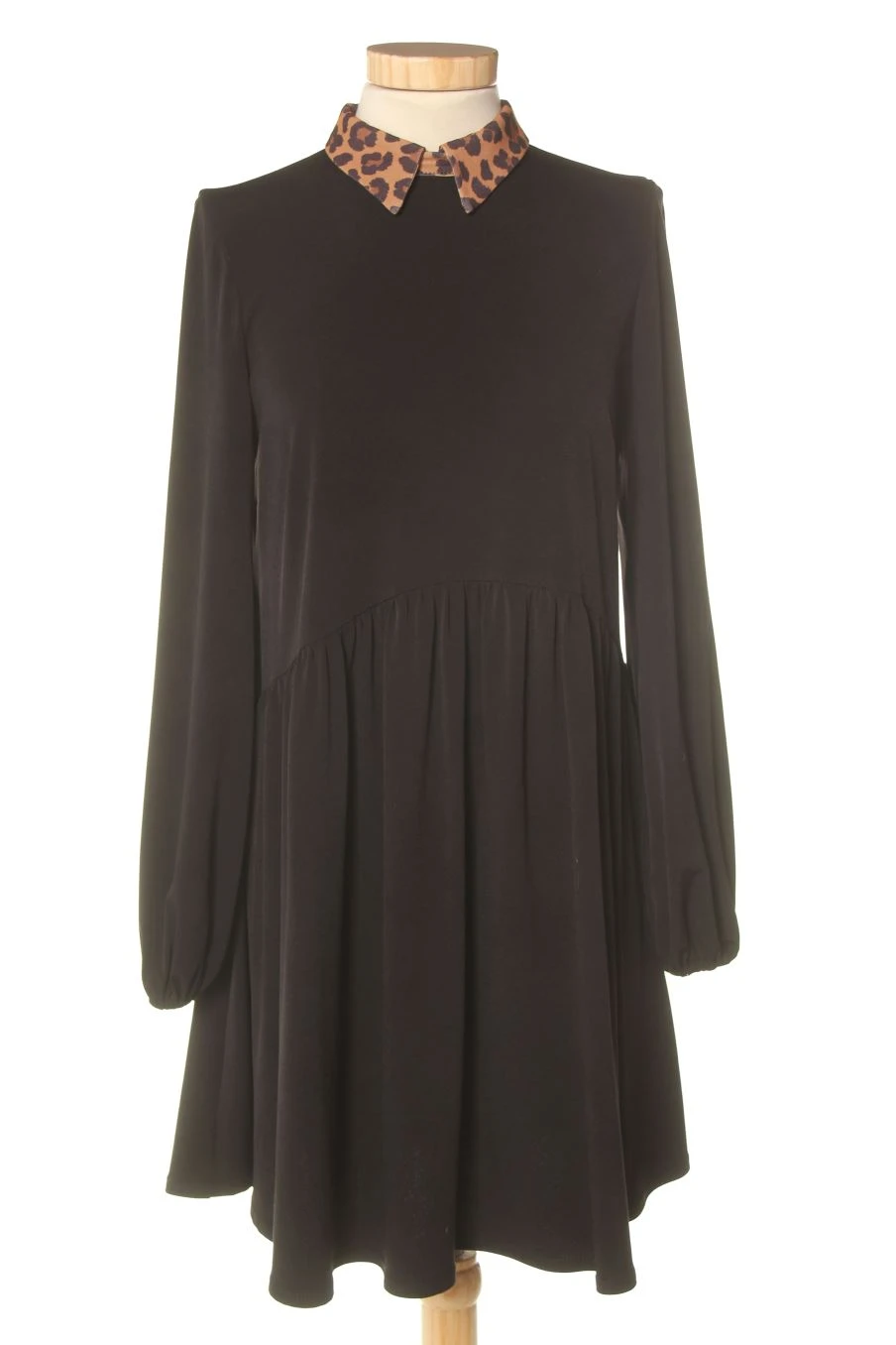 ASOS Taille 34. Robe Casual 1 ASOS Taille 34. Robe Casual