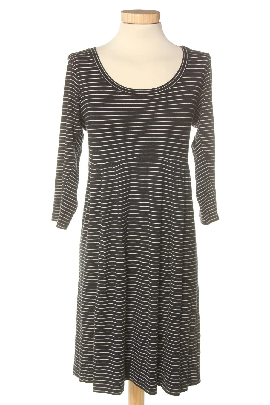 H&M Taille 42. Robe Casual 1 H&M Taille 42. Robe Casual