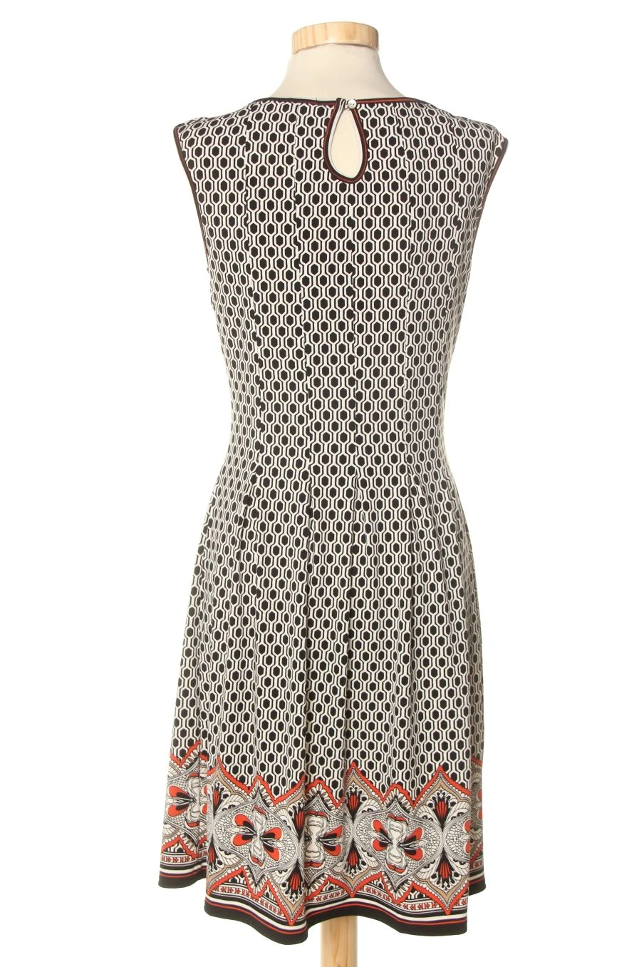 Max Studio Taille M. Robe Casual 2 Max Studio Taille M. Robe Casual – Image 2