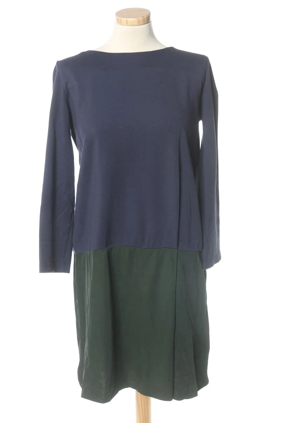 COS Taille S. Robe Casual 1 COS Taille S. Robe Casual