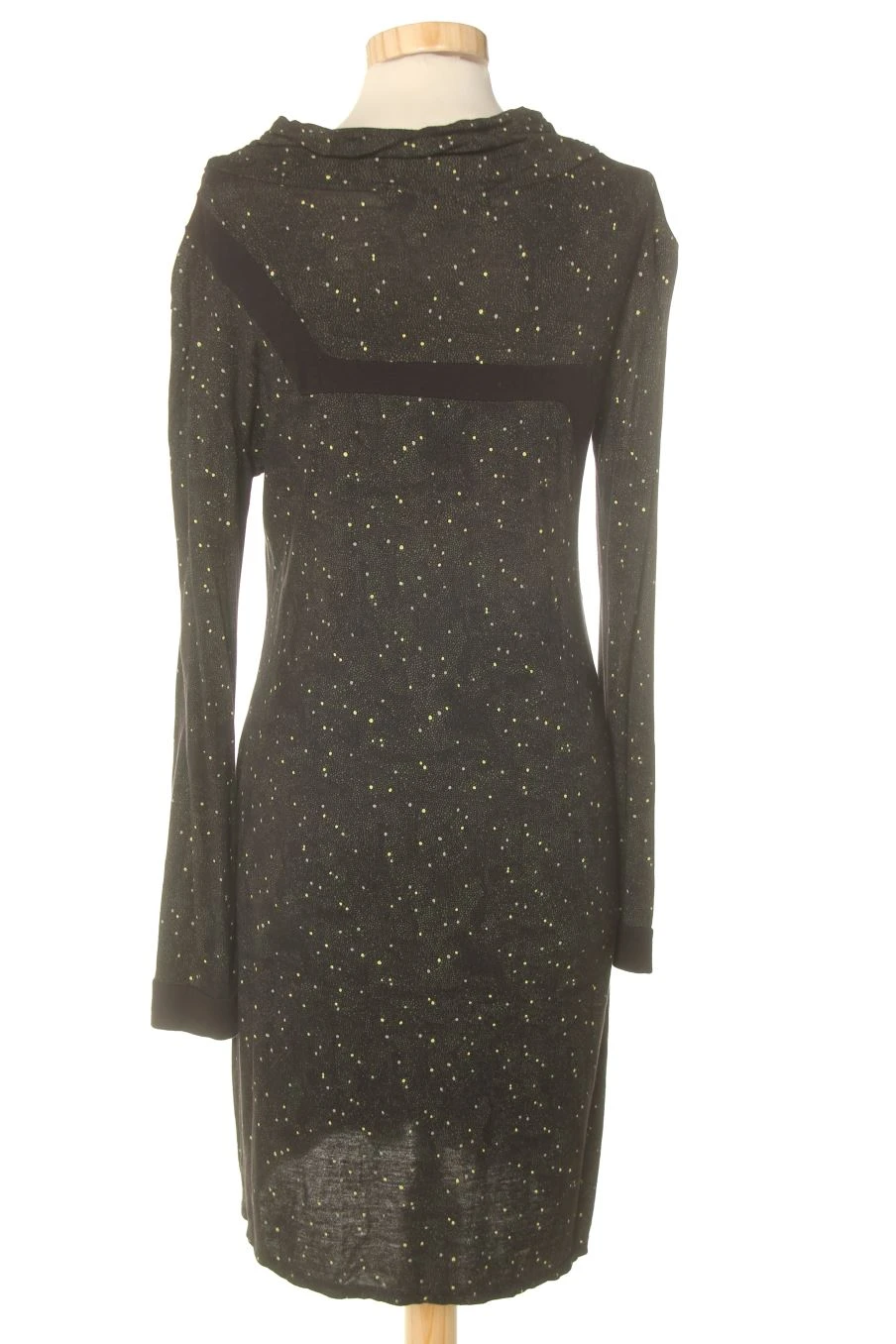 Zergatik Taille M. Robe Casual 2 Zergatik Taille M. Robe Casual – Image 2