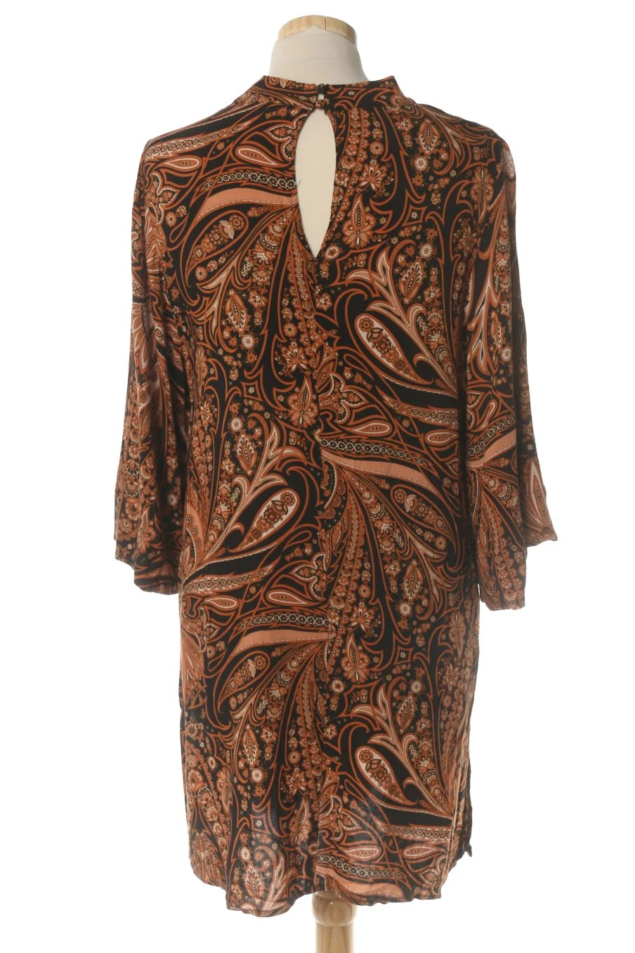 H&M Taille 40. Robe Casual 2 H&M Taille 40. Robe Casual – Image 2