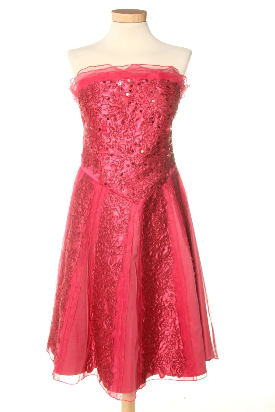 D'orsay Taille 42. Robe 1 D'orsay Taille 42. Robe