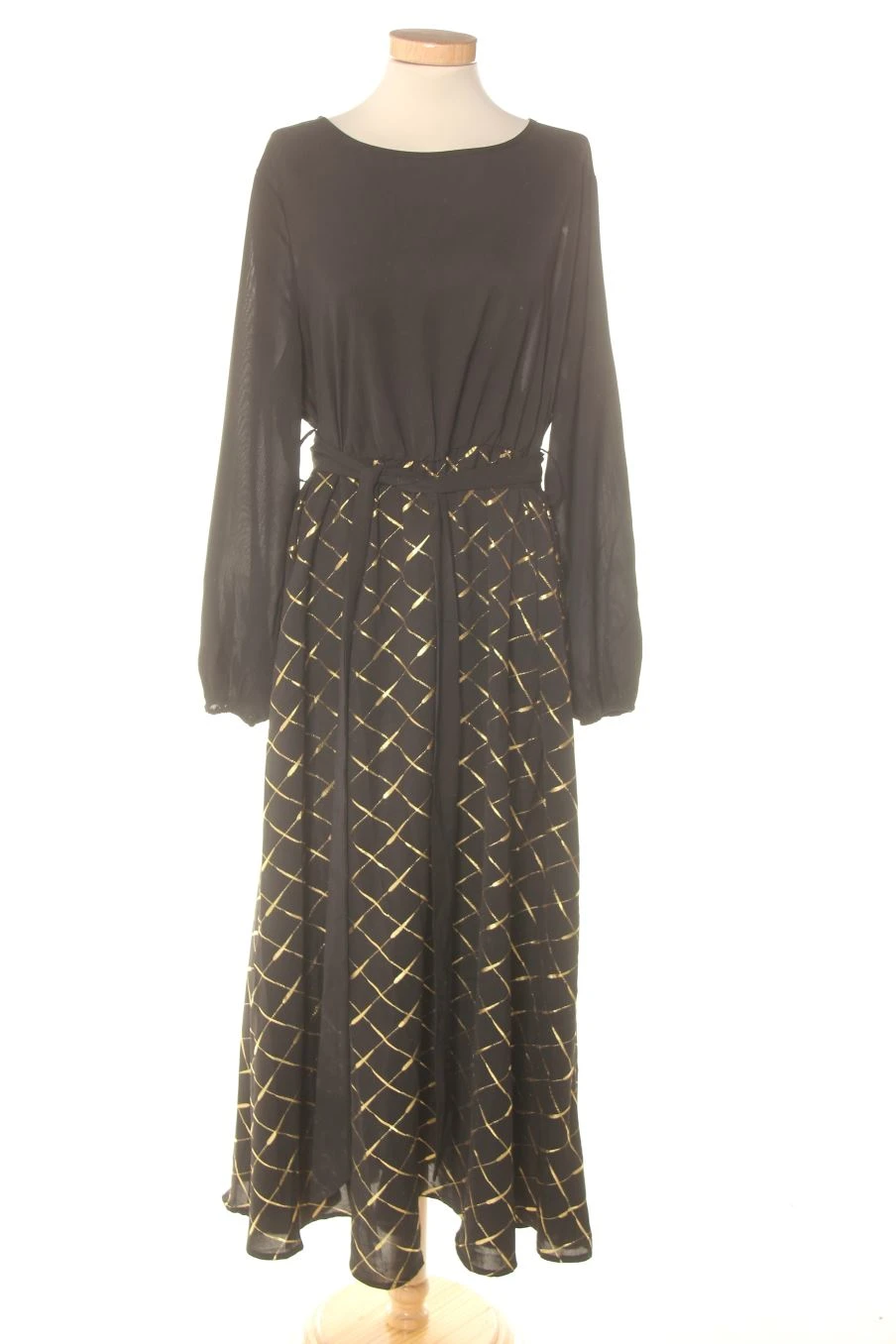 BLOOMCHIC Taille 46. Robe 1 BLOOMCHIC Taille 46. Robe