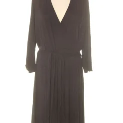 Next With Love Taille M. Robe Casual