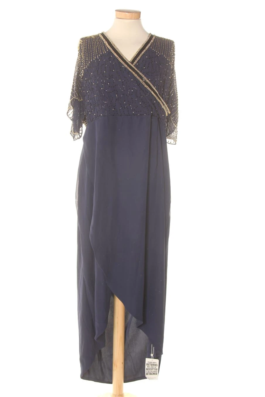 VIRGOS LOUNGE Taille 52. Robe 1 VIRGOS LOUNGE Taille 52. Robe