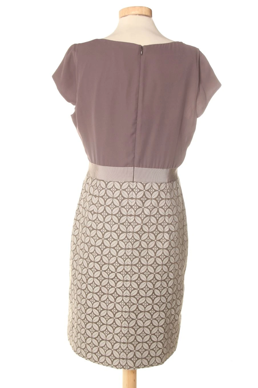 Comma Taille 40. Robe Casual 2 Comma Taille 40. Robe Casual – Image 2